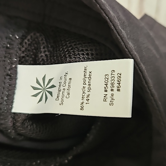 Athleta womens shorts - Picture 5 of 9